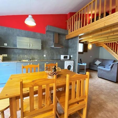 La Vall Apartaments Duplex 산로렌소 데 모루니스 외부 사진