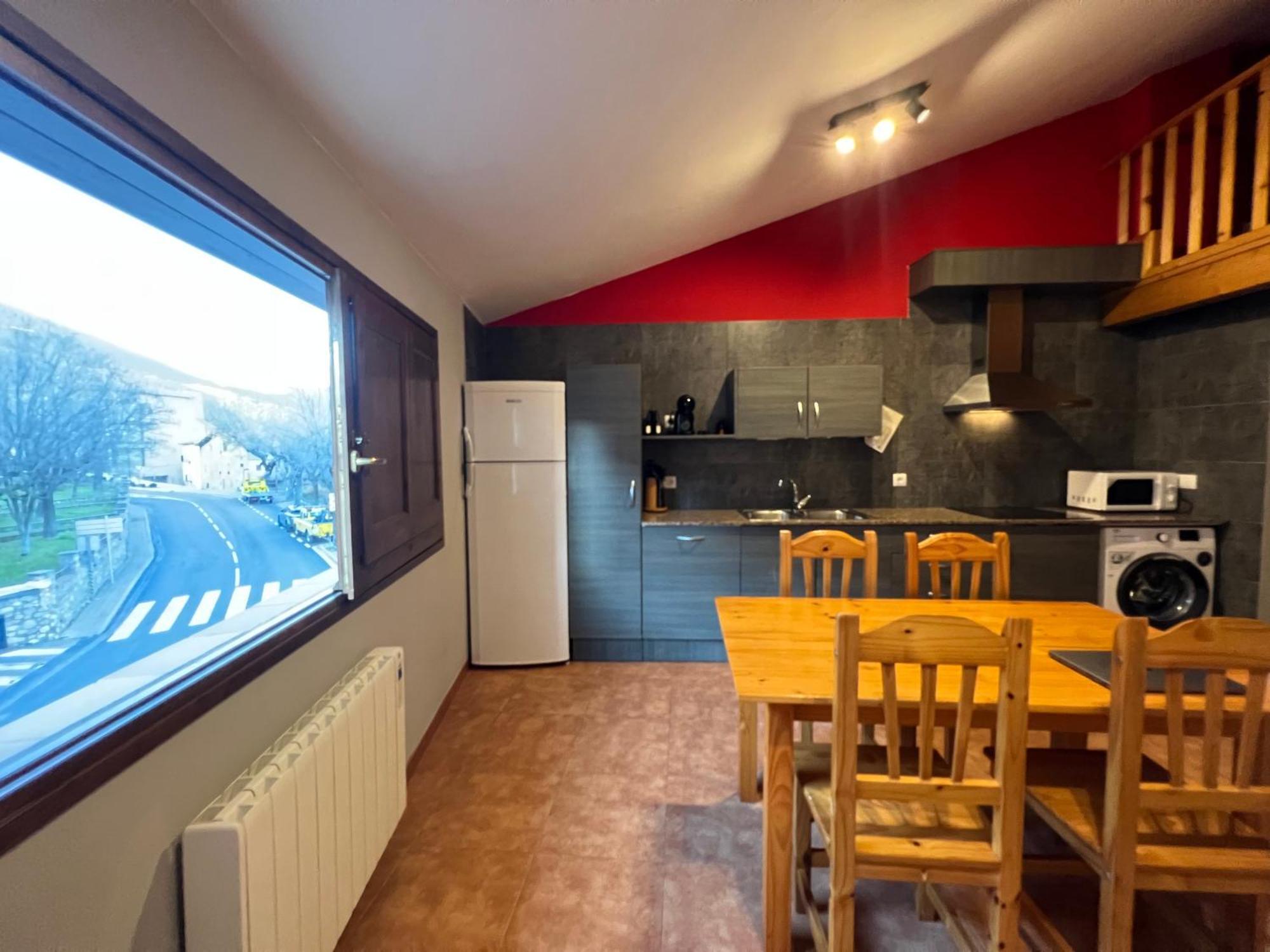 La Vall Apartaments Duplex 산로렌소 데 모루니스 외부 사진